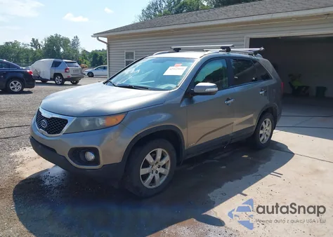 2011 Kia Sorento Lx from USA, damaged, VIN 5XYKTDA17BG181660